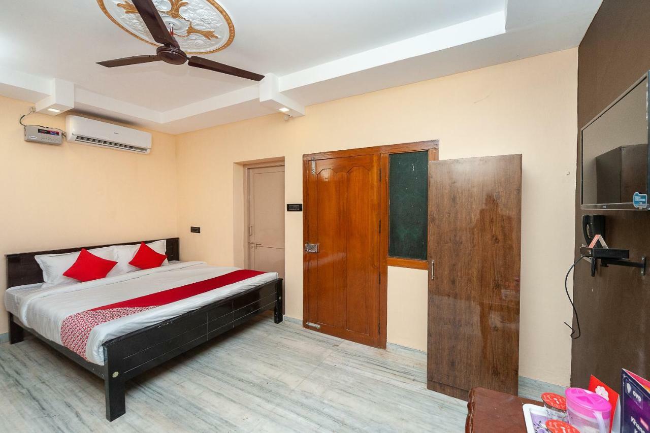 Отель Oyo Eden Residency Мадурай Экстерьер фото