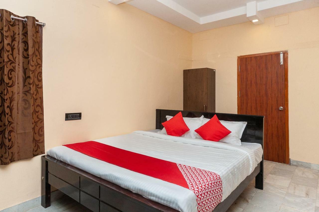 Отель Oyo Eden Residency Мадурай Экстерьер фото